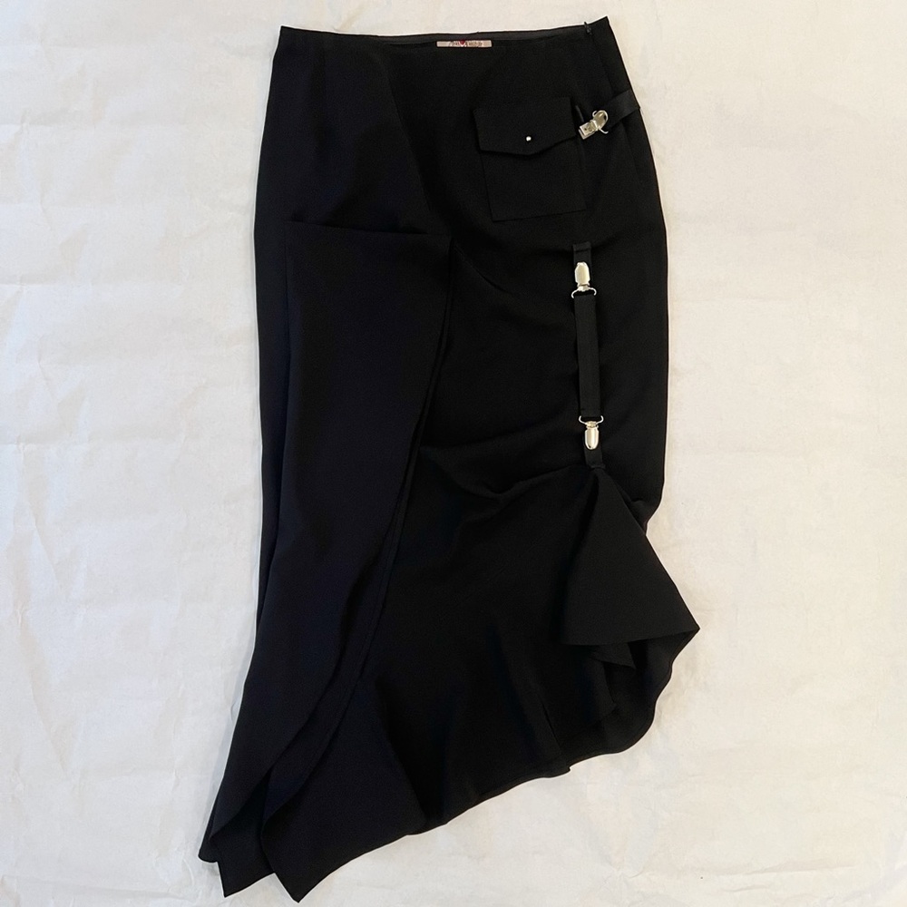 Grunge long black assymetrical skirt
